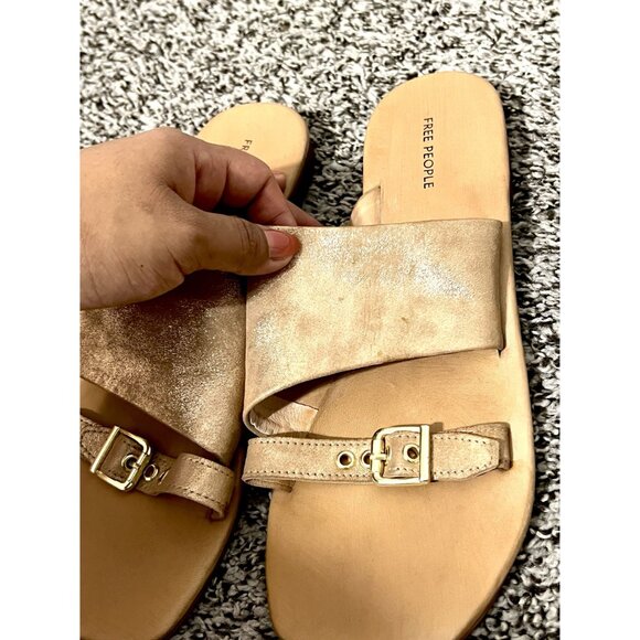 FREE PEOPLE Rose Gold Pink Metallic Mila Sandal Leather Slip On Sandals Size 8.5 - Picture 3 of 10